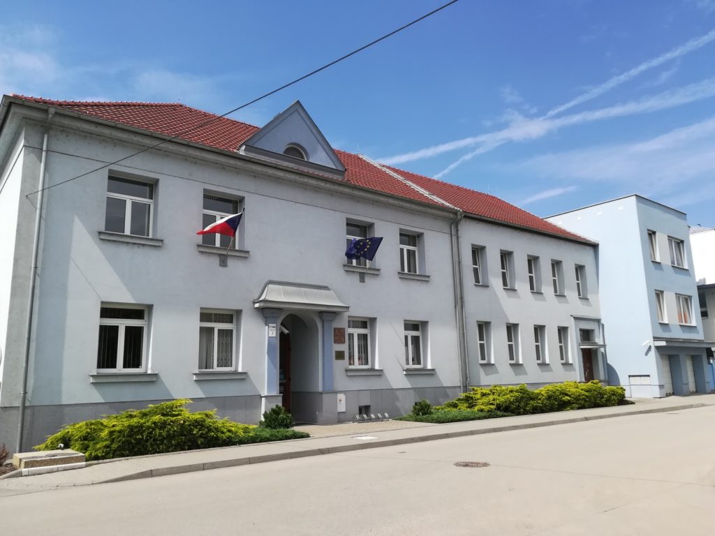 Fotografie budovy Okresního státního zastupitelství v Břeclavi.