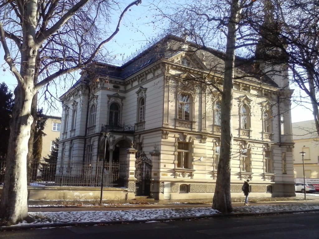 Fotografie budovy Okresního státního zastupitelství v Prostějově